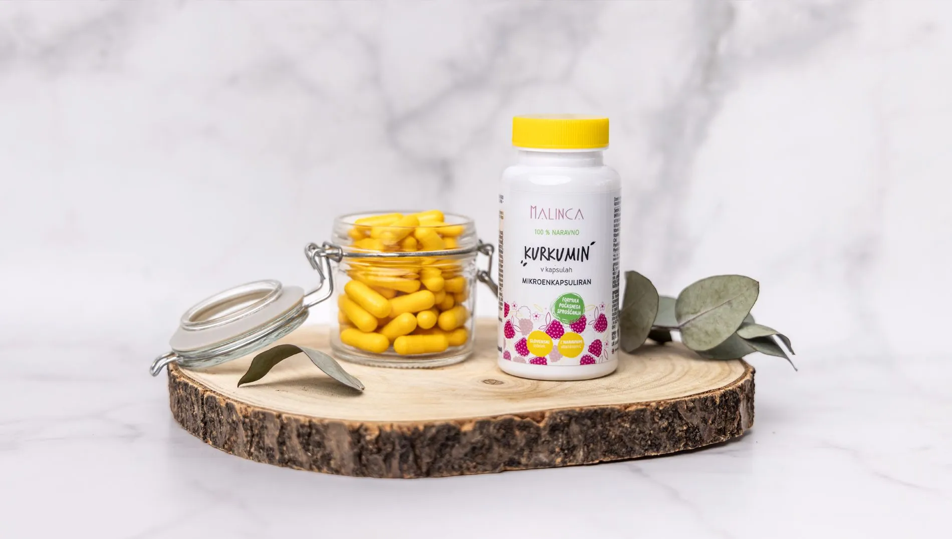 MIKROENKAPSULIRAN KURKUMIN 1+1 GRATIS
Potrebuješ naravno antioksidativno podporo?
Preizkusi Mikroenkapsuliran kurkumin z vitamini C, E in cinkom ter funkcijo počasnega sproščanja.