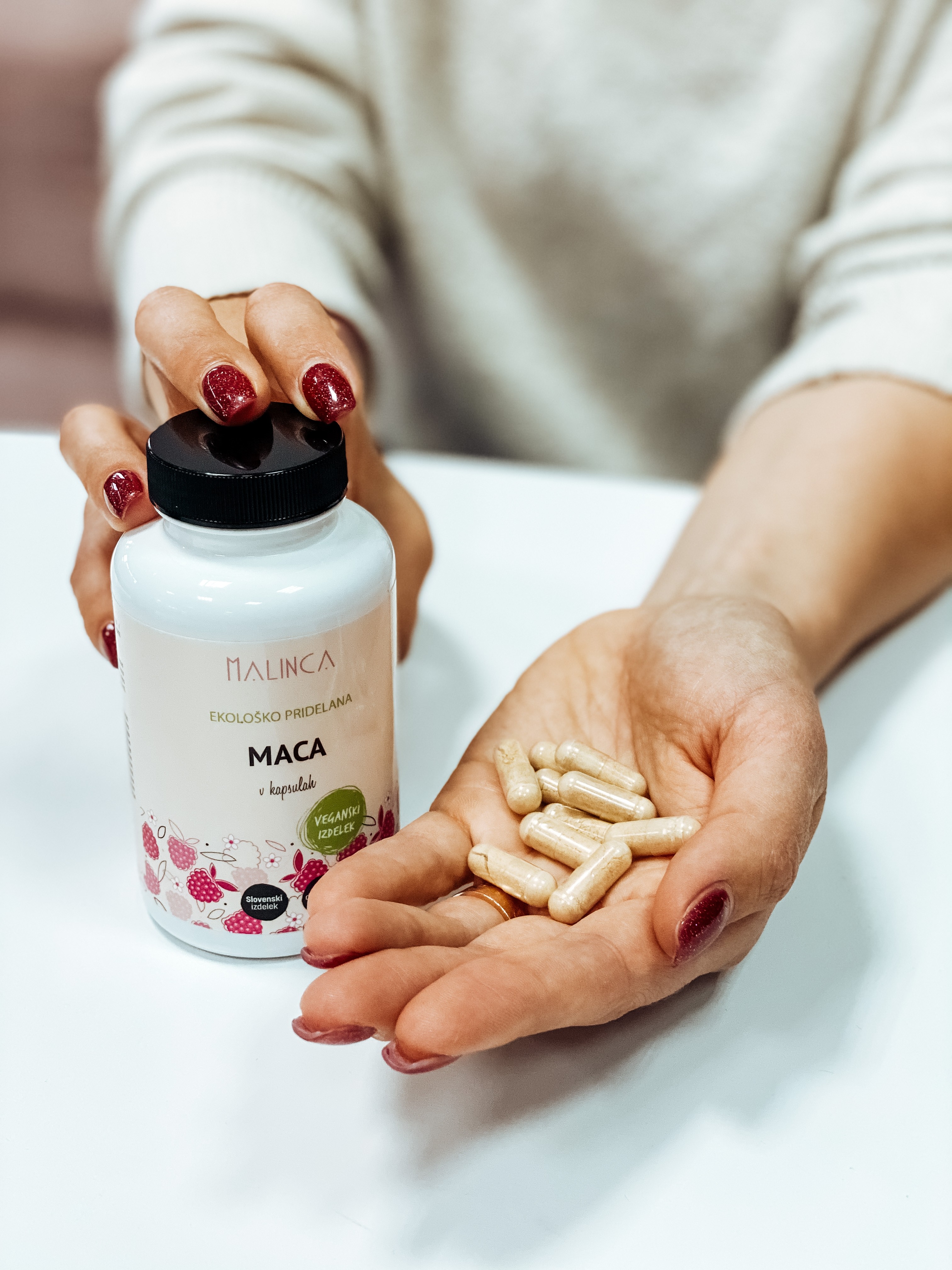 Maca v kapsulah iz ekološke pridelave