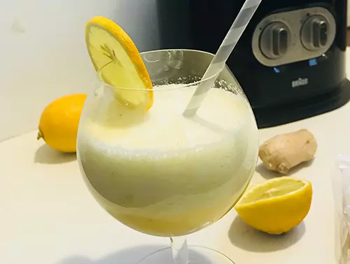 Limona - ingver detox smoothie