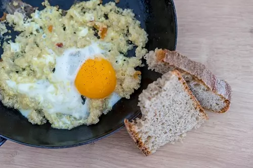 Pečena jajčka s kvinojo