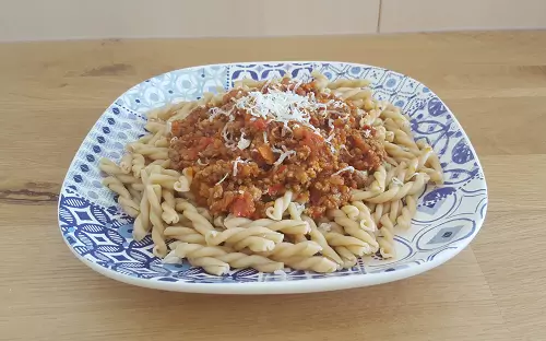 Bolognese omaka 