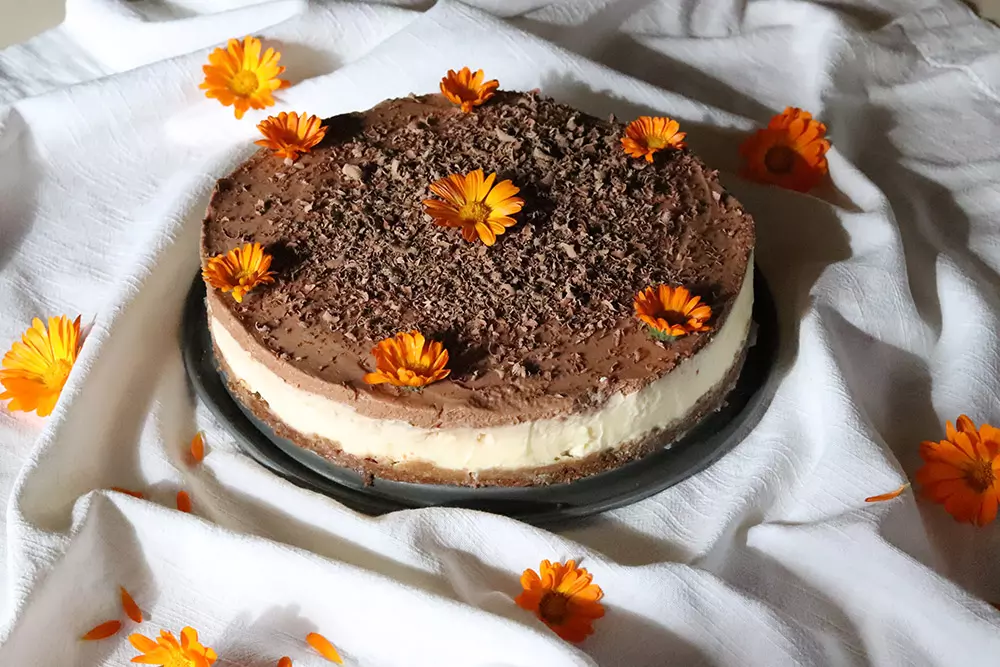 LCHF čokoladno-vanilijeva torta