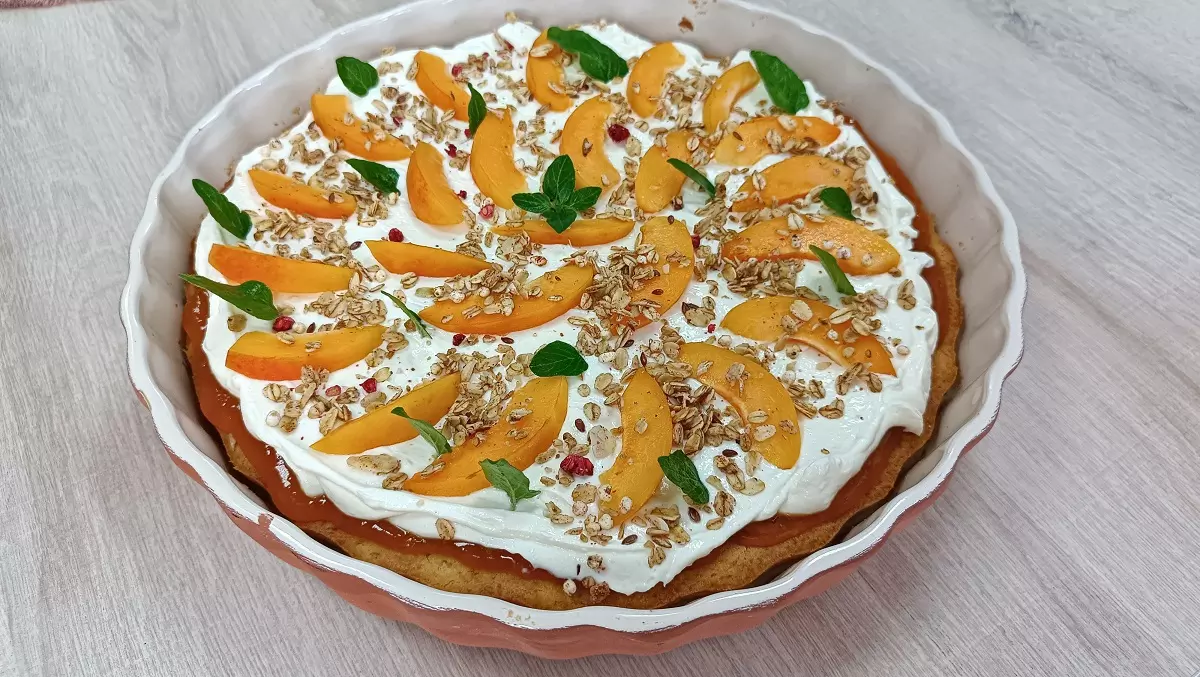 VIDEO: Joghurt-kuchen Mit Granola VIDEO: Joghurt-kuchen Mit Granola
