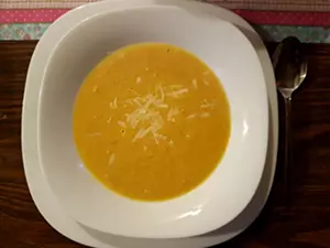 Koruzna juha s sladko smetano