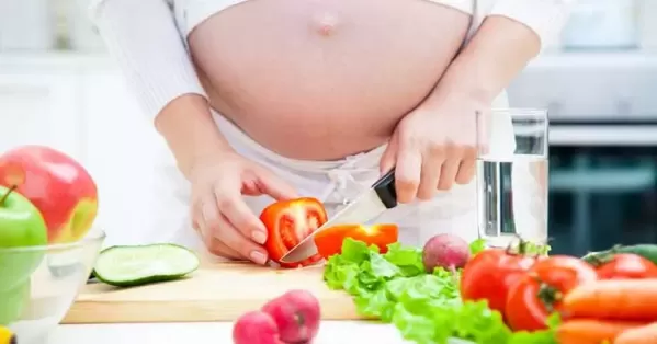 Zdrava hrana za nosečke za zdrav razvoj otroka
