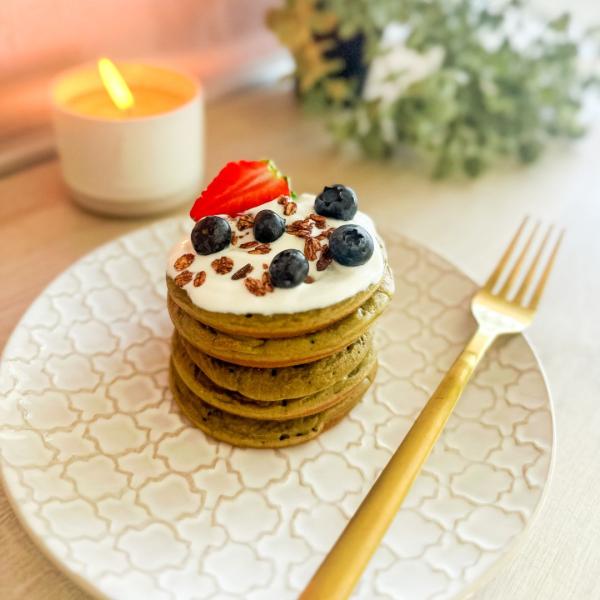 VIDEO: Matcha mini palačinke